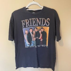 H&M Friends Graphic Tee (Size XS)